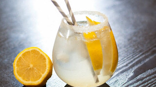 Лимонная водка